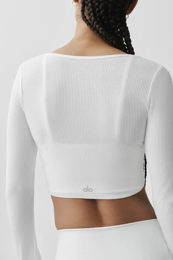 Ribbet, kort Whisper-cardigan – hvit