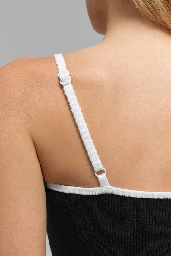 Ribbet strikkegenser Highline-kjol – svart/hvit
