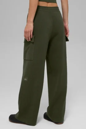 Scholar strikkede High-Waist cargobukser – olivengrønn