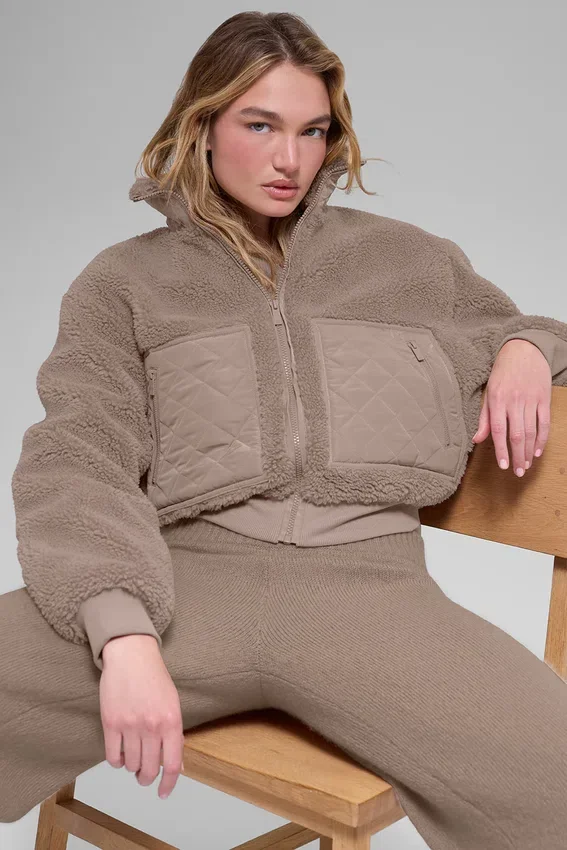 Sherpa Edge Bomber – Chai Latte