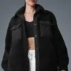 Sherpa Edge Shacket – Svart