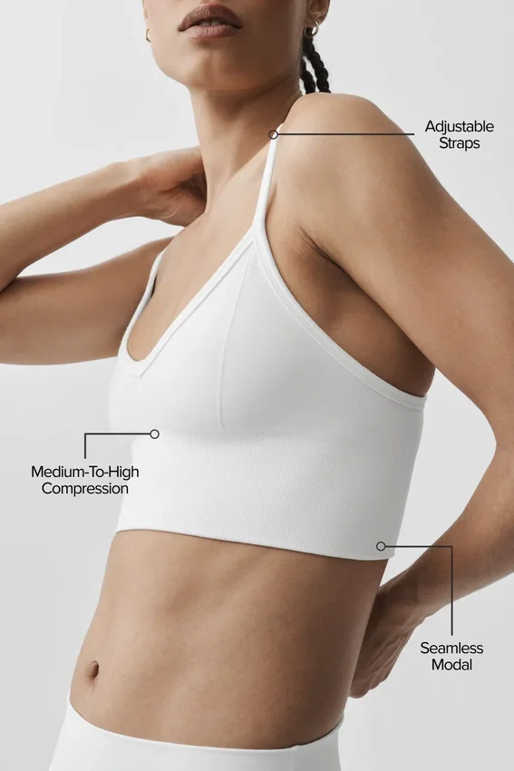Sømløs modal-bralette med ribbestrikket mønster – hvit