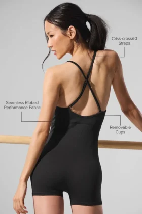 Sømløs ribbet Favorite Onesie – svart