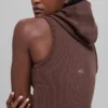 Sømløs tofarget ribbet vest med hette – Brownstone Heather