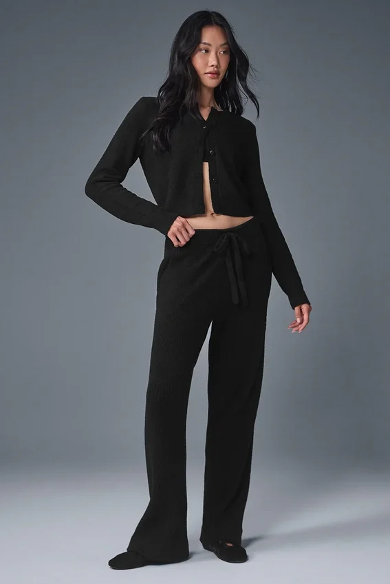 Snuggle up Cropped Cardigan – Svart