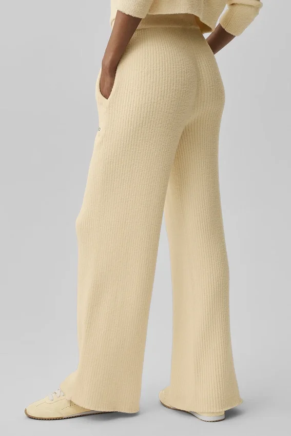 Snuggle up Strikkegenser-bukser med High-Waist og vide ben – Candlelight Yellow
