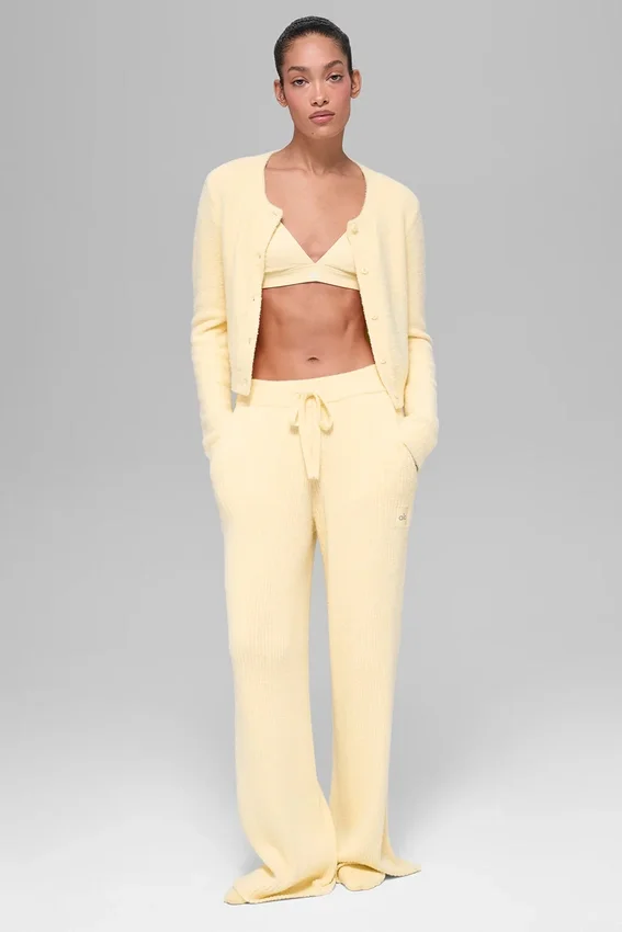 Snuggle up Strikkegenser kort cardigan – Candlelight Yellow