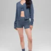 Snuggle up Strikkegensere kort cardigan – Bluestone