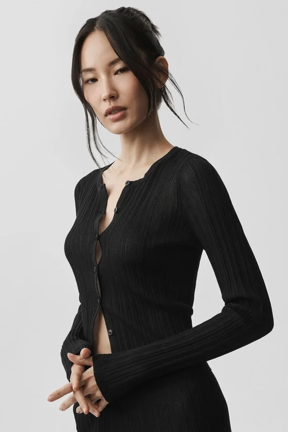 Strikkegenser Sunlit Cardigan – svart
