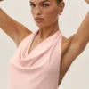 Summer Soiree halterneck-maxidress – solkysset rosa