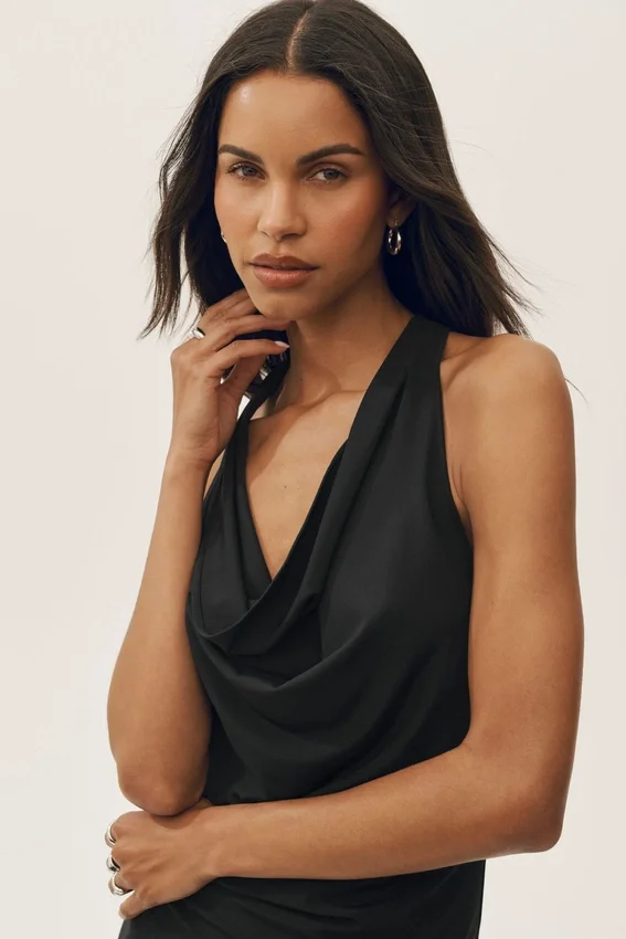 Summer Soiree halterneck-minikjole – svart