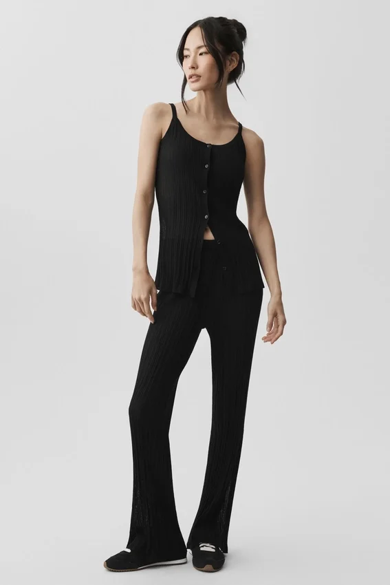 Sunlit-singleter med knapper – svart