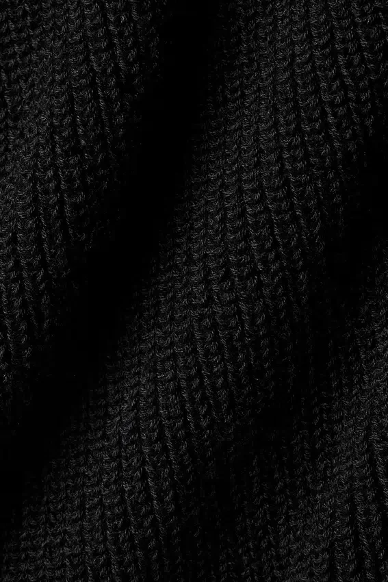 Supernatural Strikkegenser Short – Svart