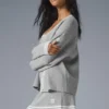 Tennis Club-strikkegenser – Athletic Heather Grey/White