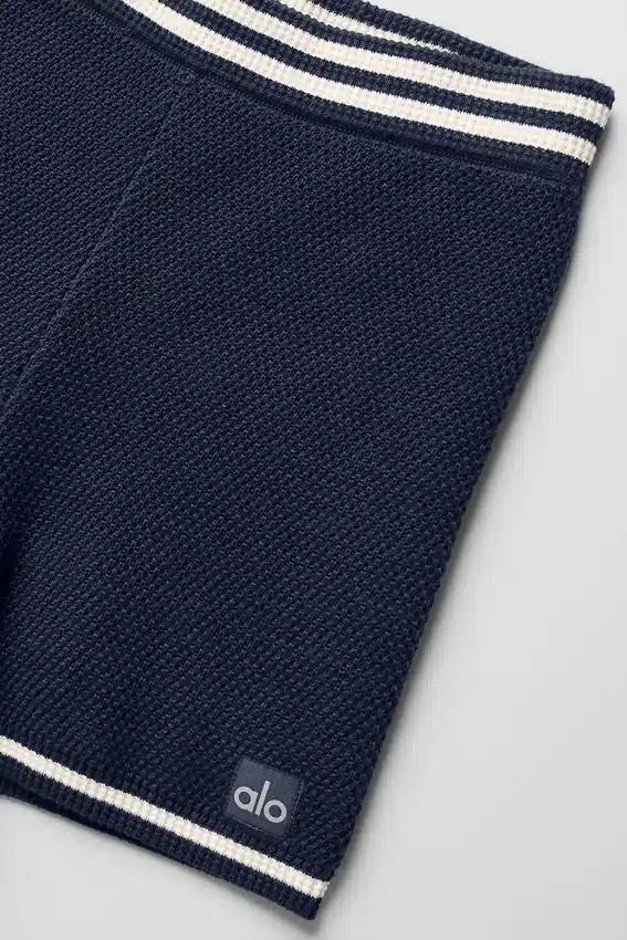 Tennis Club Strikkegenser Knit Hot Short – Navy/Ivory