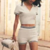 Tennis Club Strikkegenser Knit Hot Shorts – Elfenben/Marineblå