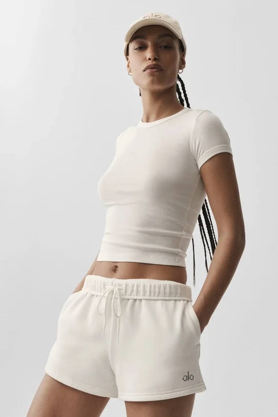 Timeless Tee – Elfenben