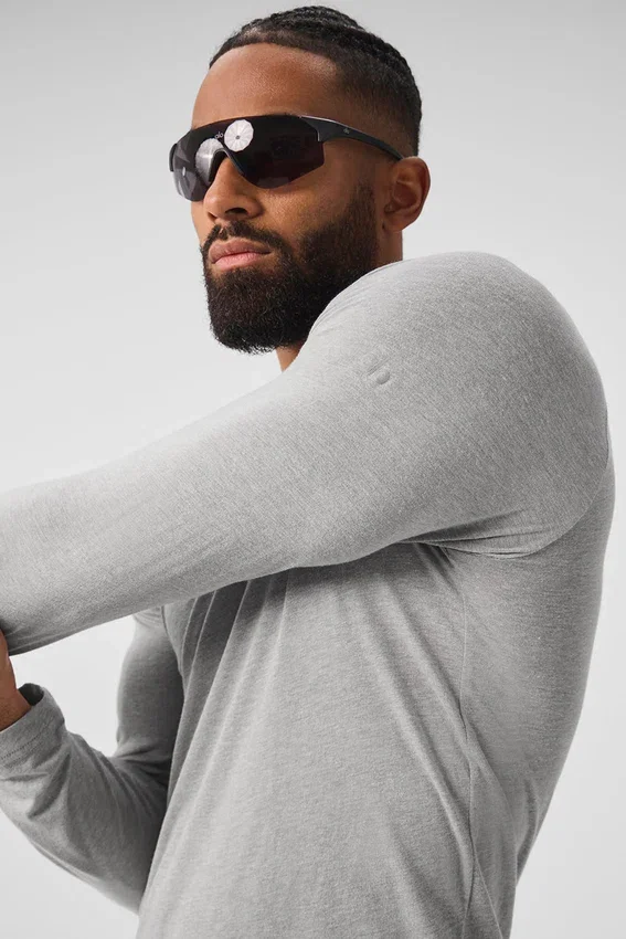 Triumph langermet T-skjorte – Athletic Heather Grey