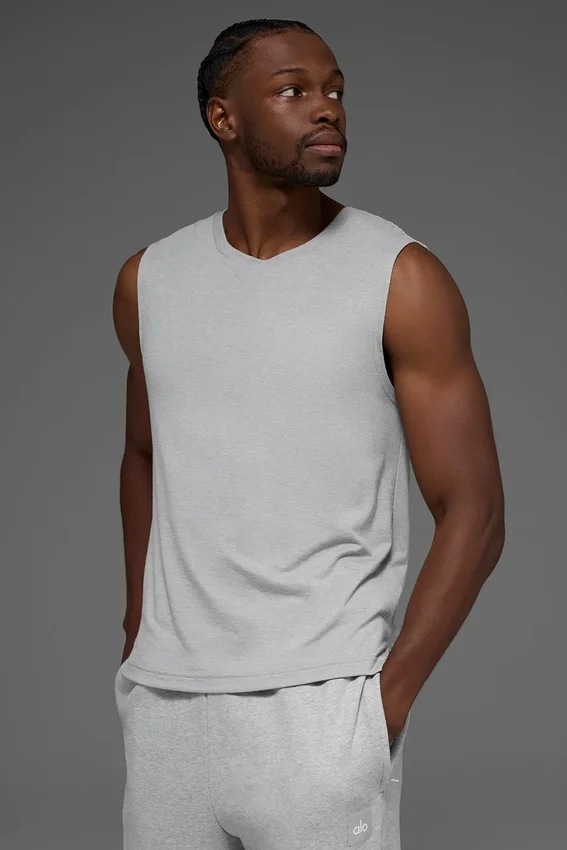 Triumph Muscle Tank – Athletic Heather Grey