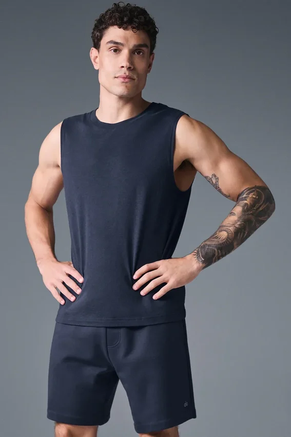 Triumph Muscle Tank – marineblå