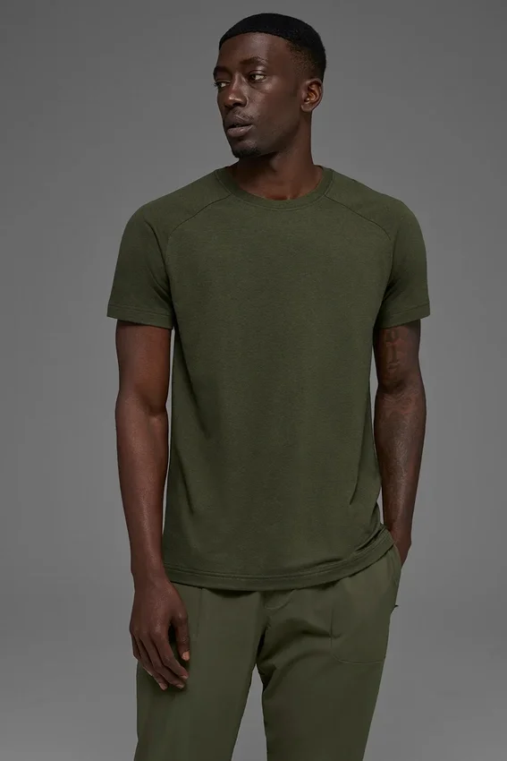 Triumph Raglan-T-skjorte – olivengrønn