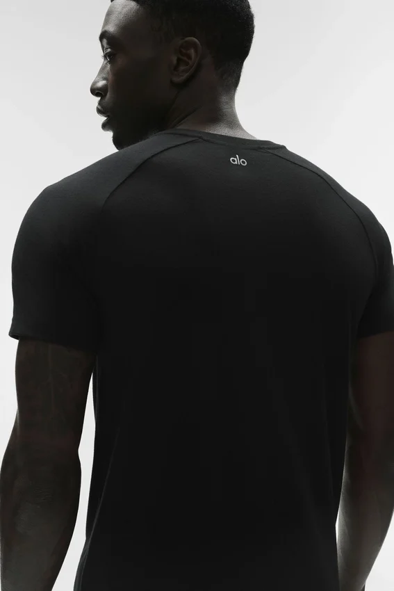 Triumph T-skjorte med rund hals | Yoga-T-skjorter og Singleter for menn