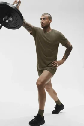 Triumph T-skjorte – Olive Tree
