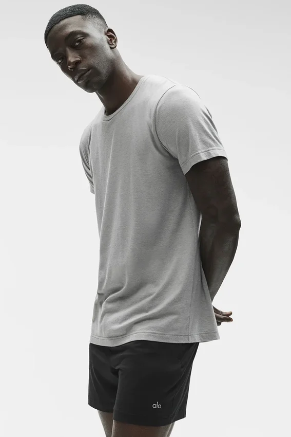 Triumph Tee – Athletic Heather Grey