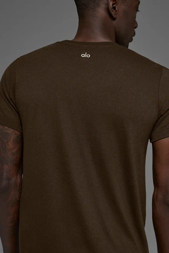 Triumph Tee – Espresso