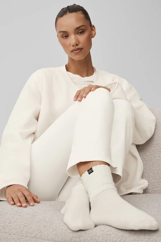 Unisex halvhøye scrunch-sokker – Ivory