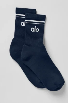 Unisex halvhøye Throwback-sokker – marineblå/hvit