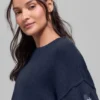 Unisex New Class-strikkegenser i ull og kashmir med rund hals – marineblå
