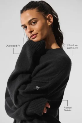 Unisex New Class-strikkegenser i ull og kashmir med rund hals – Svart