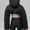 Vattert Starlight Puffer Shrug – svart