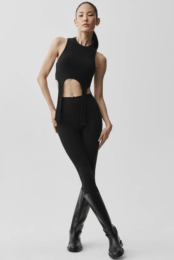 Velvære Rib Flaunt Tank – Svart
