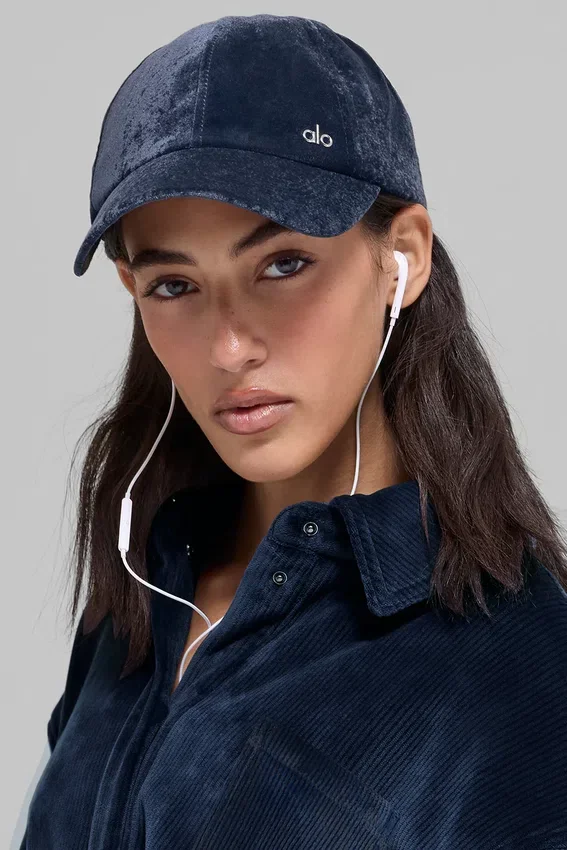 Velvet Off-Duty Cap – marineblå